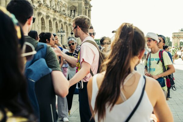 From Landmarks to Landscapes: How Sightseeing Tours Enhance Your Travel Experience