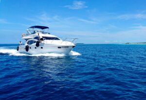 Read more about the article From Dreams to Reality: How to Rent the Perfect Yacht for Your Next Getaway